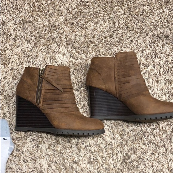 sugar wedge booties